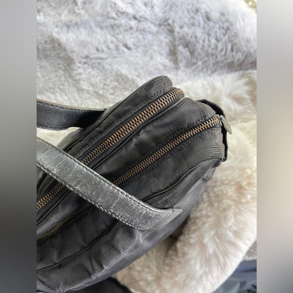 Rare✨Chanel Nylon Double Zip Travel Tote - Picture 8 of 9